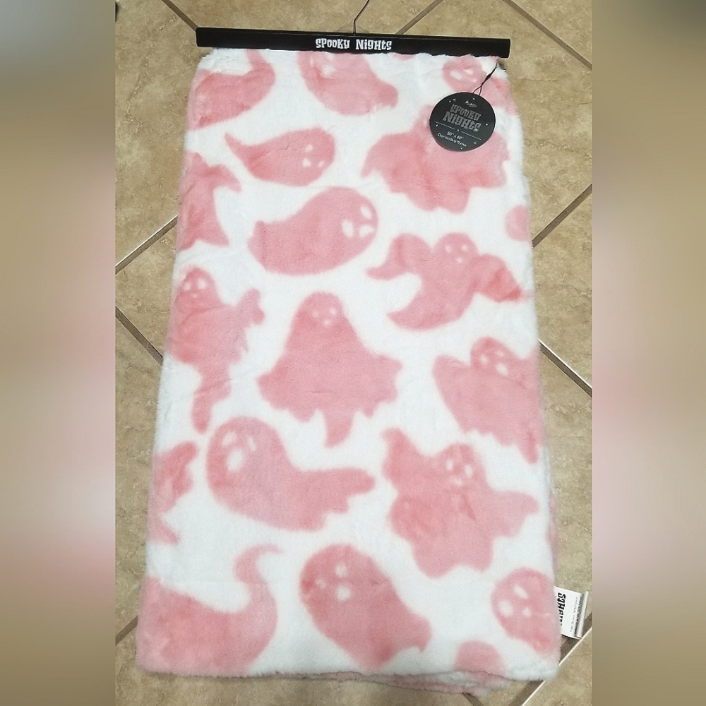 Spooky Nights Pink Ghosts 50 x 60 Inch Decorative Throw Blanket